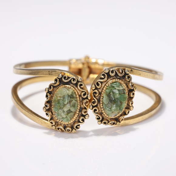 Vintage Jade Flower Gold Tone Clamper Cuff Bracelet - Picture 1 of 6